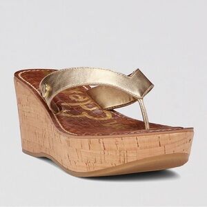 Sam Edelman Romy Platform Wedge Thong Sandal in Gold Size 9